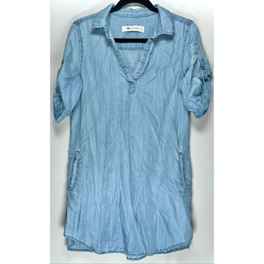 The impeccable pig light blue chambray shift dress size large